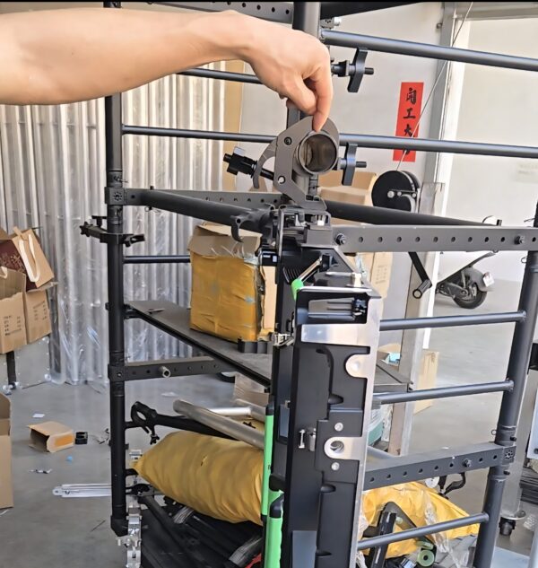 LED screen hanging bracket